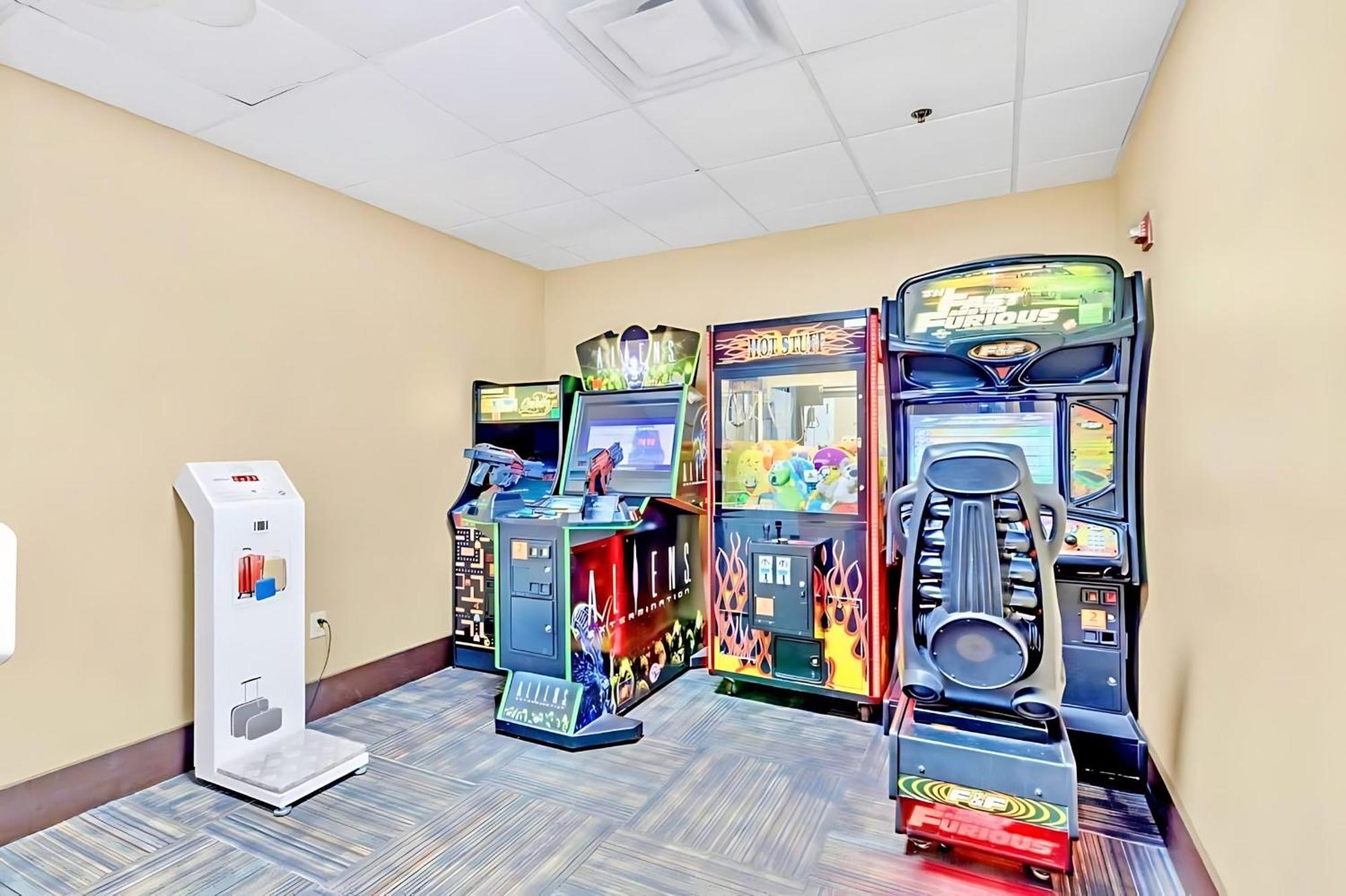 1Br Apartment Near Disney W Pool Hot Tub Arcade Orlando Esterno foto