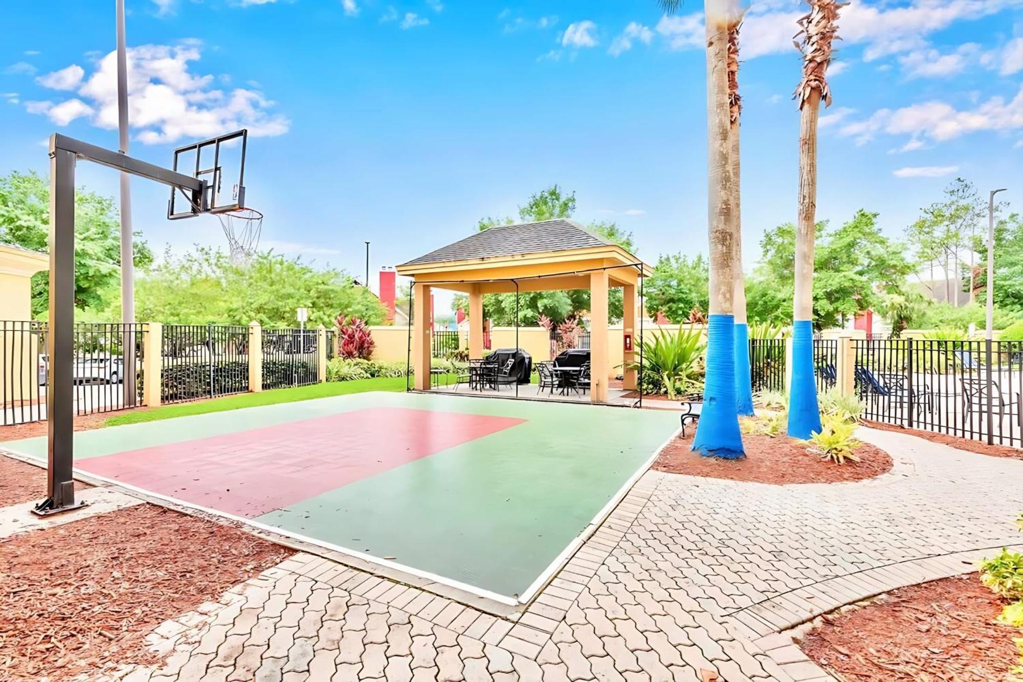 1Br Apartment Near Disney W Pool Hot Tub Arcade Orlando Esterno foto