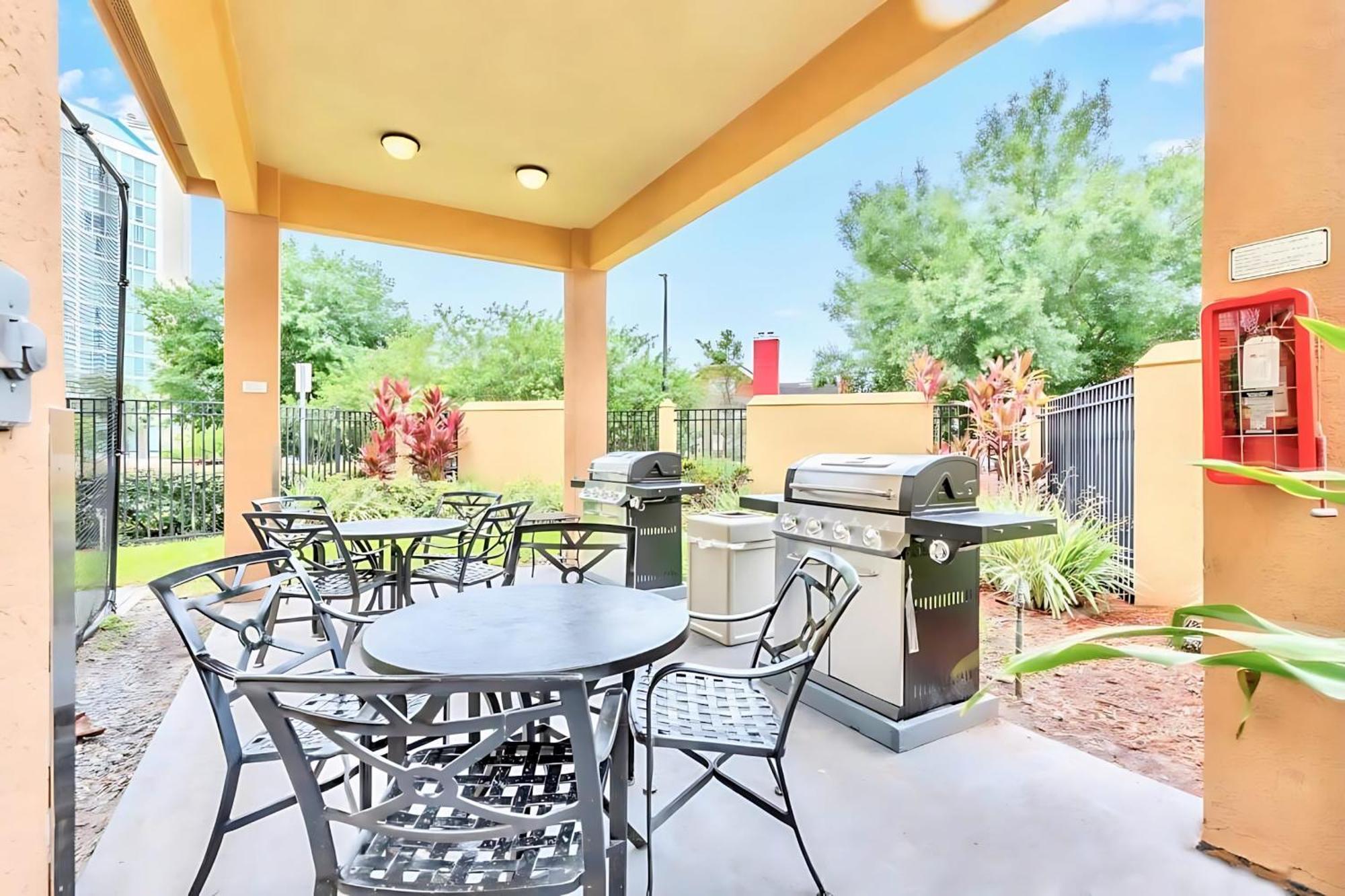 1Br Apartment Near Disney W Pool Hot Tub Arcade Orlando Esterno foto